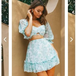 Selfie Leslie Angel Biba Alethea Puff Sleeve Cut-Out Waist Dress Floral Print